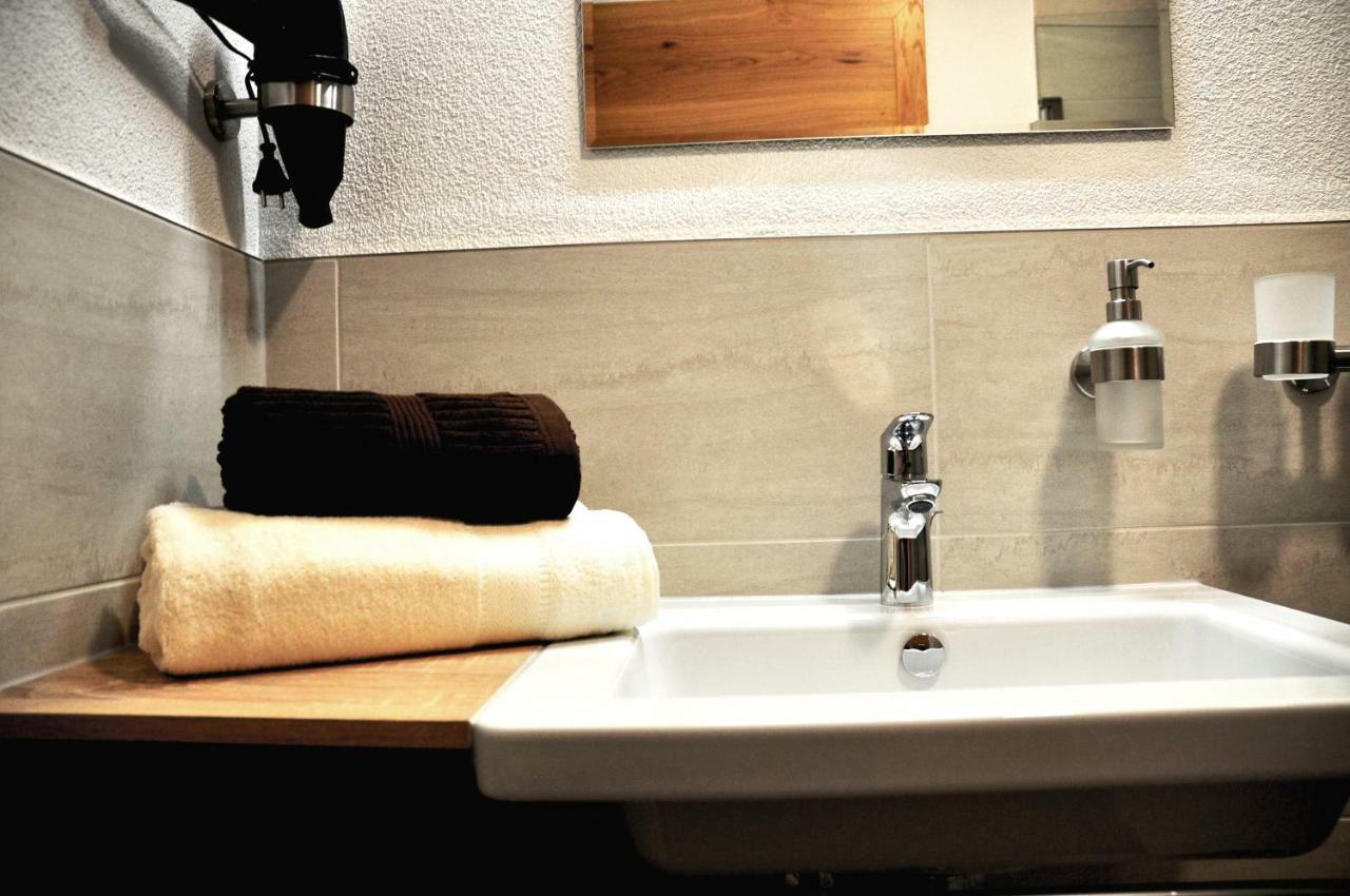 Appartement Alpenzauber อาร์เซิล อิม พิทซ์ทาล ภายนอก รูปภาพ